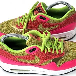 Nike Air Max 1 SE | Size 7.5 Women | Ghost Green/Hot Punch / 881101-300